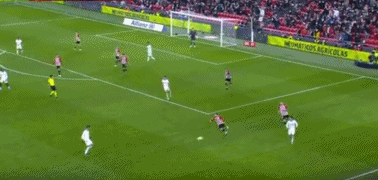 世体：布鲁日主场可容纳近30000人，巴萨将有1300名球迷助威