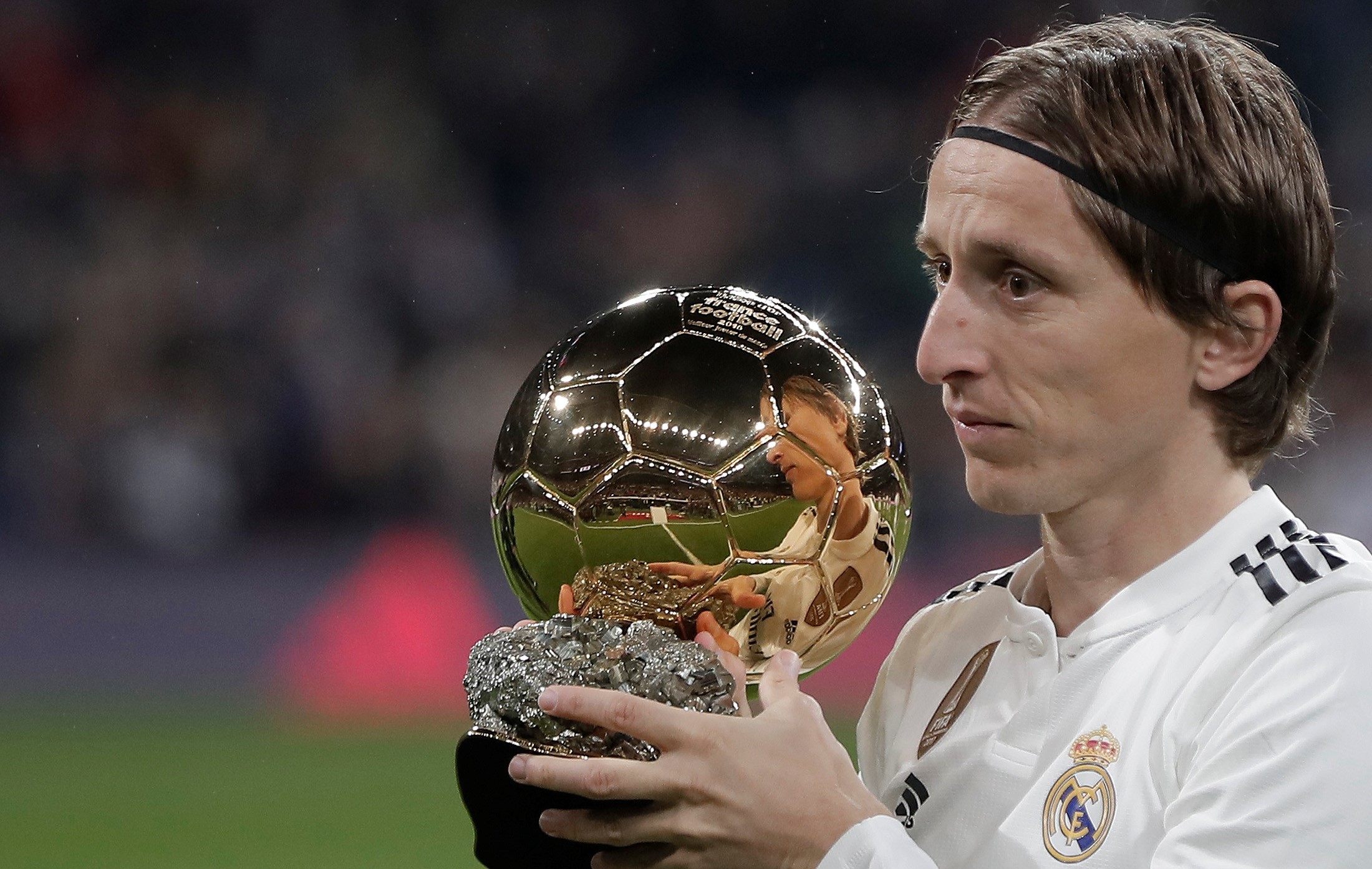 仅次于拉莫斯和魔笛，佩里西奇是欧冠打入点球第三年长的球员