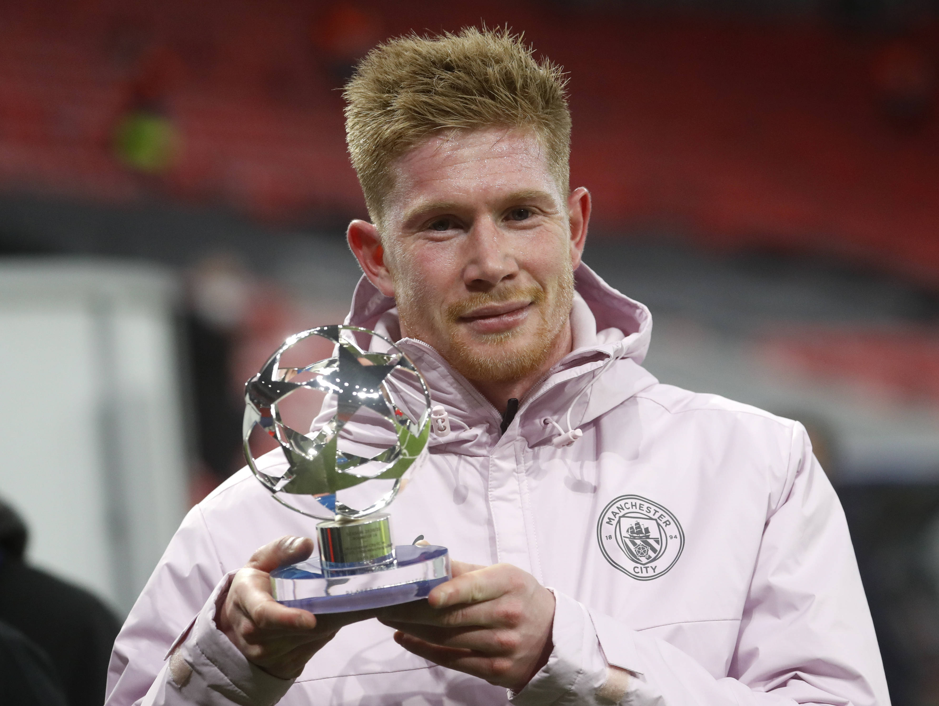 崔永熙：杨瀚森把女友带身边确实压力很大 希望他用实力打破质疑