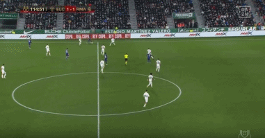 狼记：爱德华兹在末节告诉教练组，他不想按常规轮换下场休息