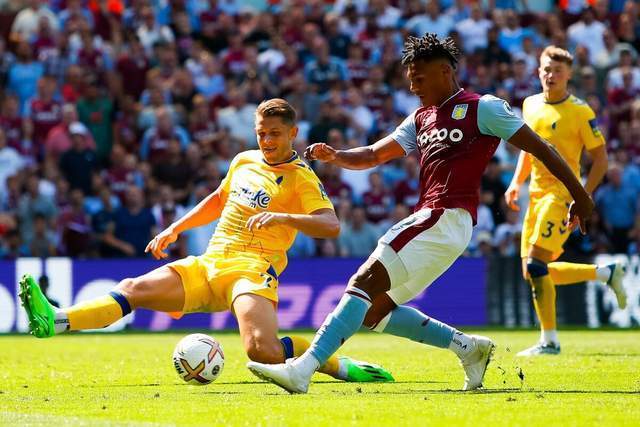 邮报评近5年曼联引援：姆伯莫居首、C罗第4，桑乔垫底